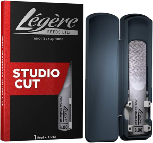 Пластиковая трость для тенор саксофона Legere Studio Cut 3.00