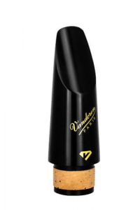 Мундштук для кларнета Bb Vandoren модель Black Diamond BD4, CM1004